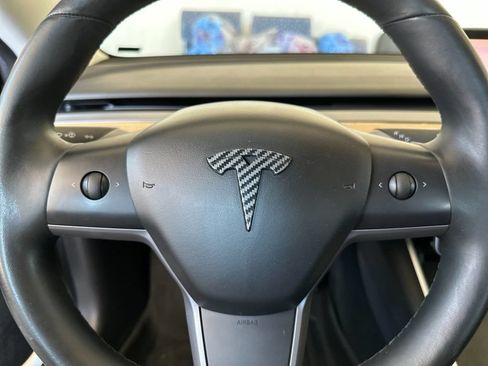 Used 2018 Tesla Model 3 Long Range RWD image 21