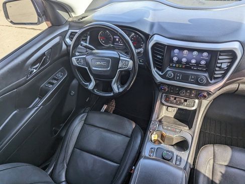 Used 2020 GMC Acadia SLT image 24