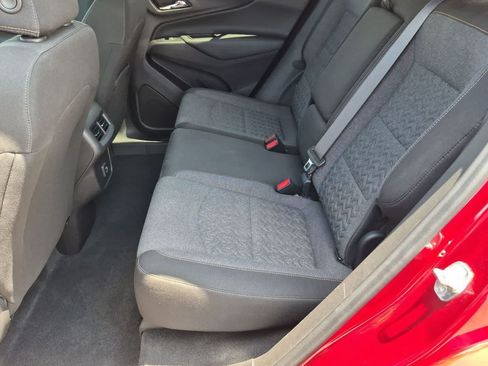 Used 2022 Chevrolet Equinox LT AWD/4WD image 19
