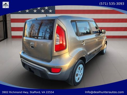 Used 2013 Kia Soul FWD image 6