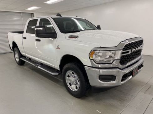 New 2024 RAM 2500 Tradesman w/ Towing Technology Group image 3