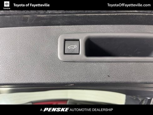 Certified 2026 Toyota Highlander XLE AWD/4WD image 13