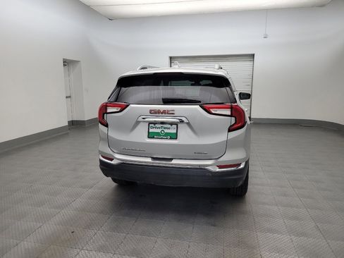 Used 2022 GMC Terrain SLT AWD/4WD image 7
