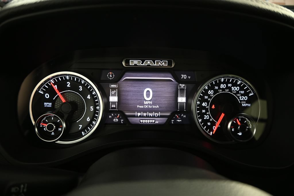 Used 2020 RAM 1500 Laramie AWD/4WD image 25
