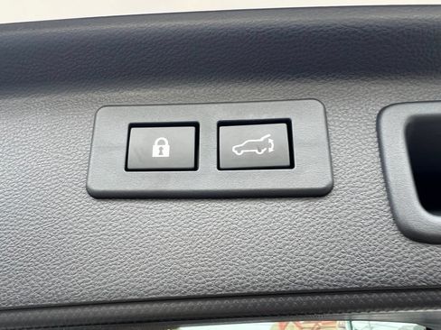 Used 2020 Subaru Forester Limited w/ Popular Package #3 AWD/4WD image 40