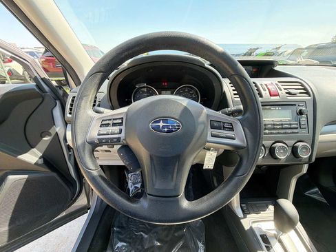 Used 2015 Subaru Forester 2.5i Premium w/ All-Weather Package AWD/4WD image 20