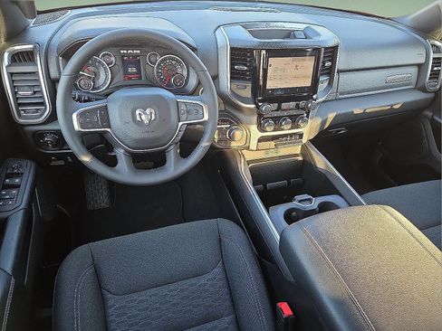 Used 2025 RAM 1500 Big Horn AWD/4WD image 11