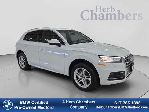Used 2019 Audi Q5 2.0T Premium w/ Convenience Package AWD/4WD image 1