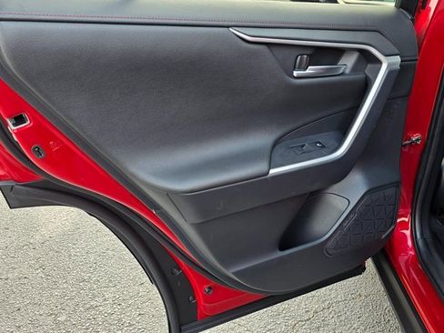 Used 2022 Toyota RAV4 XSE image 27