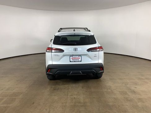 New 2026 Toyota Corolla Cross LE w/ Cold Weather Package AWD/4WD image 10