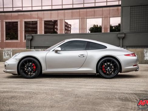 Used 2013 Porsche 911 Carrera RWD image 12
