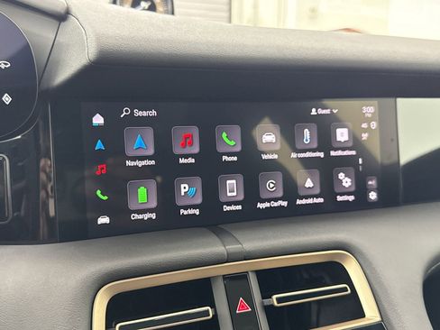 Used 2025 Porsche Taycan 4S image 26