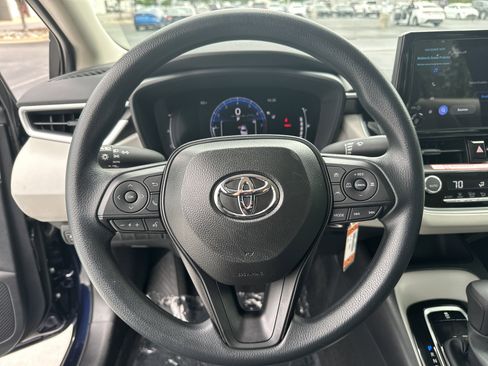 Certified 2026 Toyota Corolla LE FWD image 18