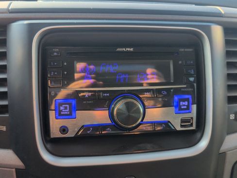 Used 2014 RAM 2500 Tradesman w/ Chrome Appearance Group AWD/4WD image 21