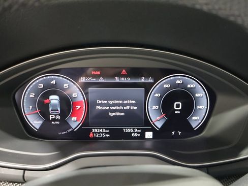 Used 2025 Audi SQ5 Premium Plus AWD/4WD image 37