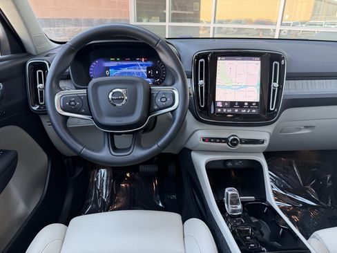 Used 2023 Volvo XC40 B4 Plus w/ Protection Package Premier FWD image 16