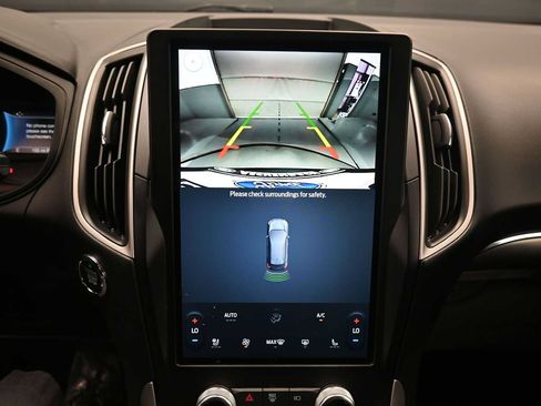 Certified 2024 Ford Edge ST-Line AWD/4WD image 38
