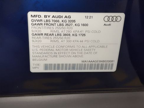 Used 2022 Audi e-tron Premium image 27