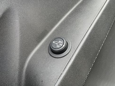 Used 2024 Chevrolet Equinox LT w/ LPO, Floor Liner Package image 15