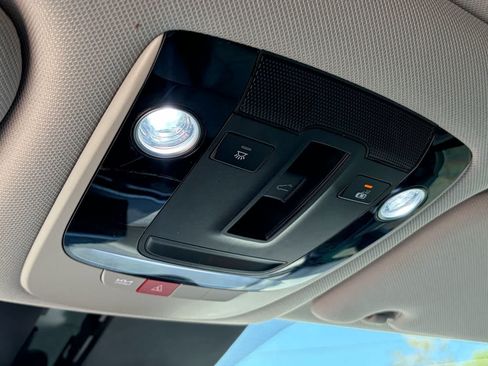 Used 2025 Kia Sorento S w/ Panoramic Sunroof Package FWD image 26