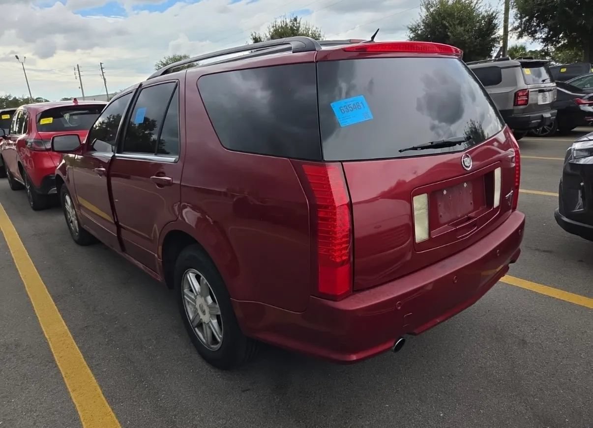 Used 2005 Cadillac SRX RWD image 2
