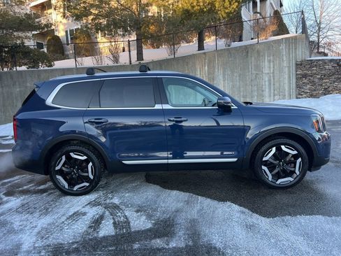 Certified 2023 Kia Telluride S w/ S Sunroof Package image 7