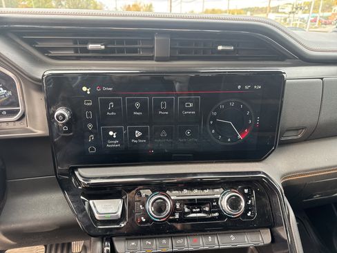 Used 2024 GMC Sierra 1500 AT4 w/ AT4 Preferred Package image 23