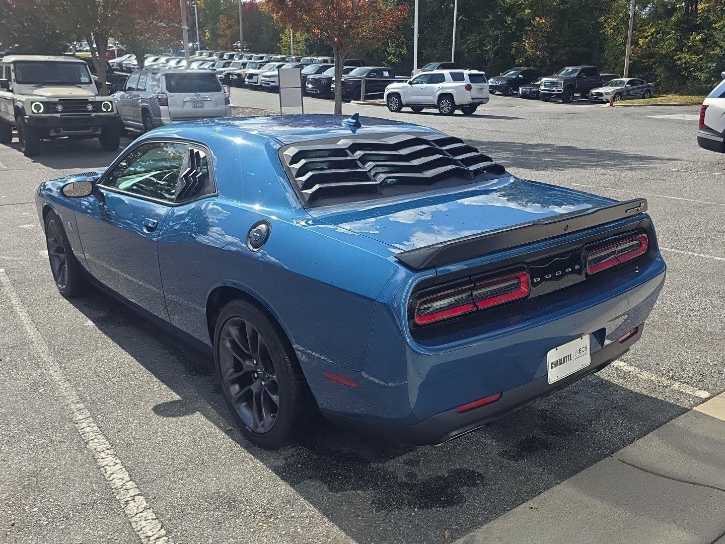 Used 2022 Dodge Challenger R/T Scat Pack RWD image 7