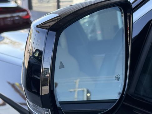 Used 2022 Jeep Grand Cherokee L Summit image 10