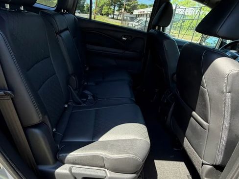 Used 2019 Honda Passport EX-L image 17