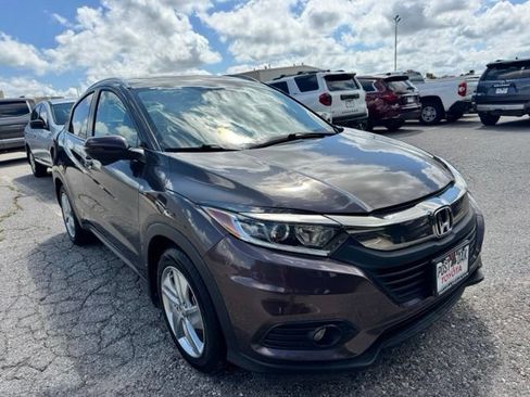 Used 2019 Honda HR-V EX image 1