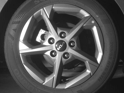 Used 2025 Kia K4 LXS image 15