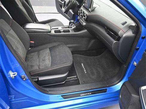 Used 2024 Nissan Sentra SR image 12