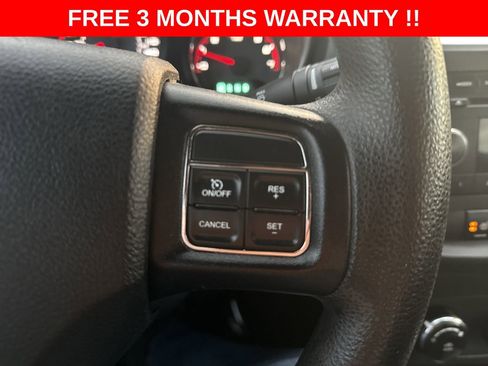 Used 2013 Dodge Avenger SE image 37