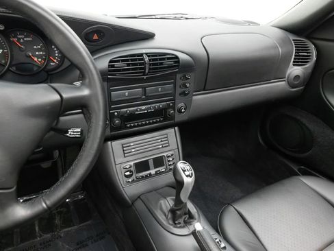 Used 2001 Porsche 911 Carrera AWD/4WD image 26