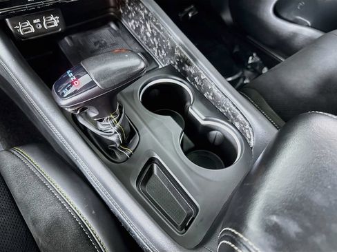 Used 2024 Dodge Durango SRT AWD/4WD image 30