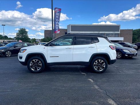 Used 2018 Jeep Compass Trailhawk w/ Navigation Group AWD/4WD image 5