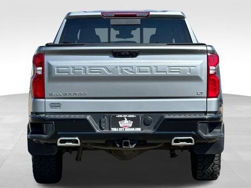 Used 2024 Chevrolet Silverado 1500 LT Trail Boss w/ Convenience Package II AWD/4WD image 5