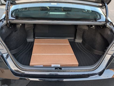 Used 2026 Toyota Camry SE image 9