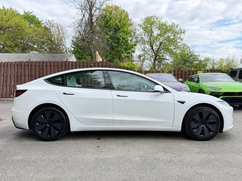 Used 2025 Tesla Model 3 Long Range RWD image 5