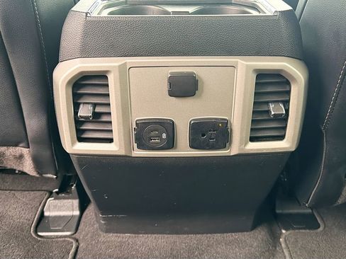 Used 2020 Ford F250 Lariat image 21