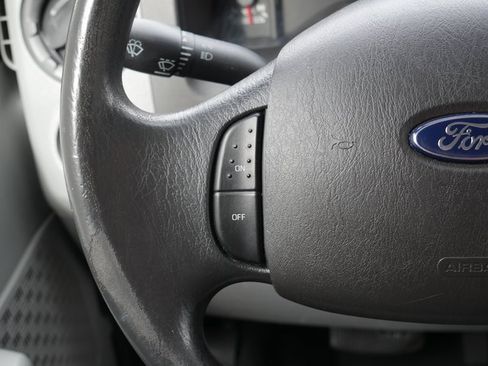 Used 2014 Ford E-350 and Econoline 350 Super Duty w/ Power Group image 14