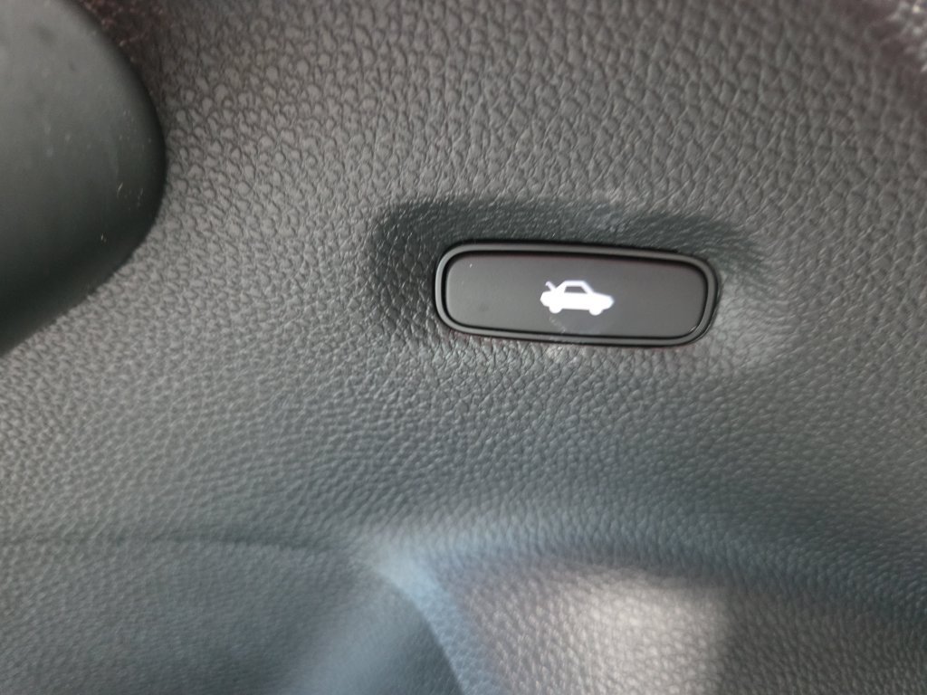 Used 2025 Honda Civic LX image 27