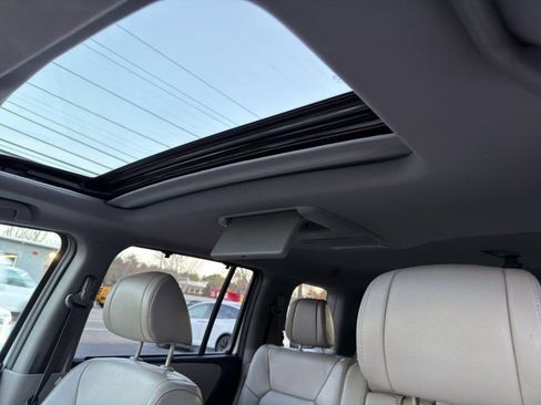 Used 2014 Honda Pilot Touring image 19