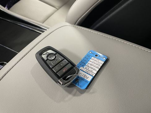 New 2025 Lincoln Aviator Reserve w/ Jet Appearance Package image 19