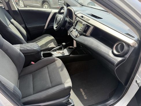 Used 2014 Toyota RAV4 XLE AWD/4WD image 13