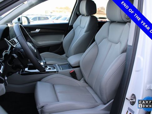 Used 2024 Audi Q5 2.0T Prestige w/ Prestige Package image 7
