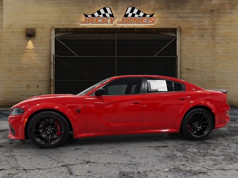 Used 2023 Dodge Charger SRT Hellcat w/ Harman/Kardon Audio Group RWD image 2