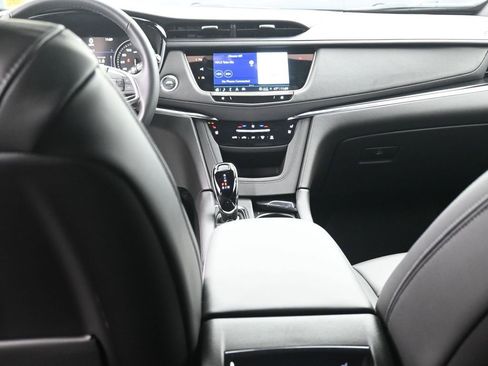Used 2026 Cadillac XT5 Premium Luxury w/ Driver Assist Package AWD/4WD image 14