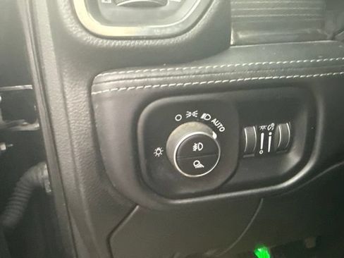 Used 2019 RAM 2500 Limited AWD/4WD image 21